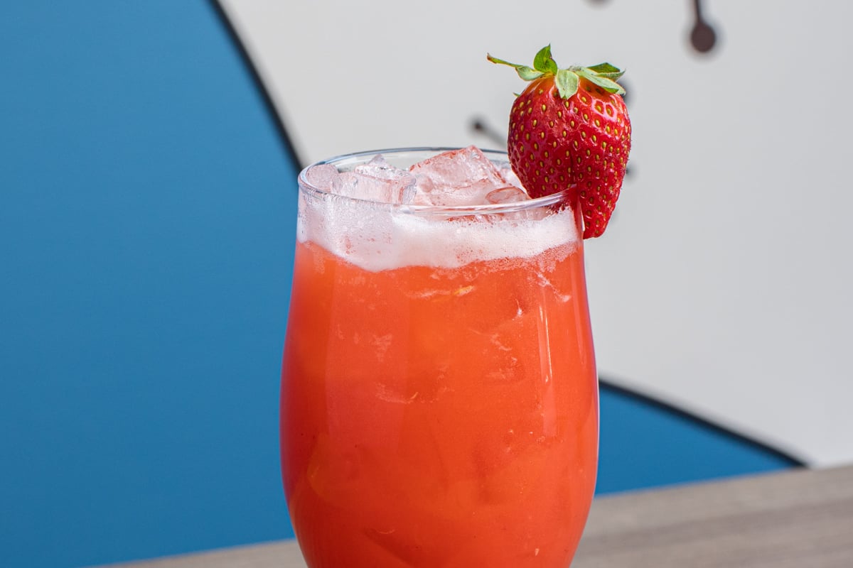 Boozy Strawberry Lavender Lemonade
